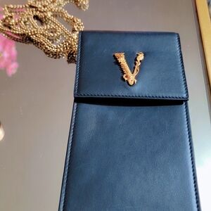 Elegant Black Leather Bag